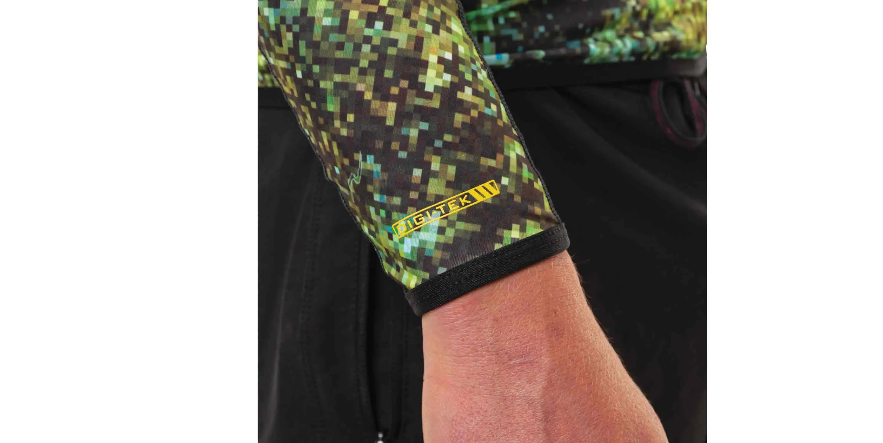 Eco Hooded Long Sleeve Rash Guard with Loading Pad