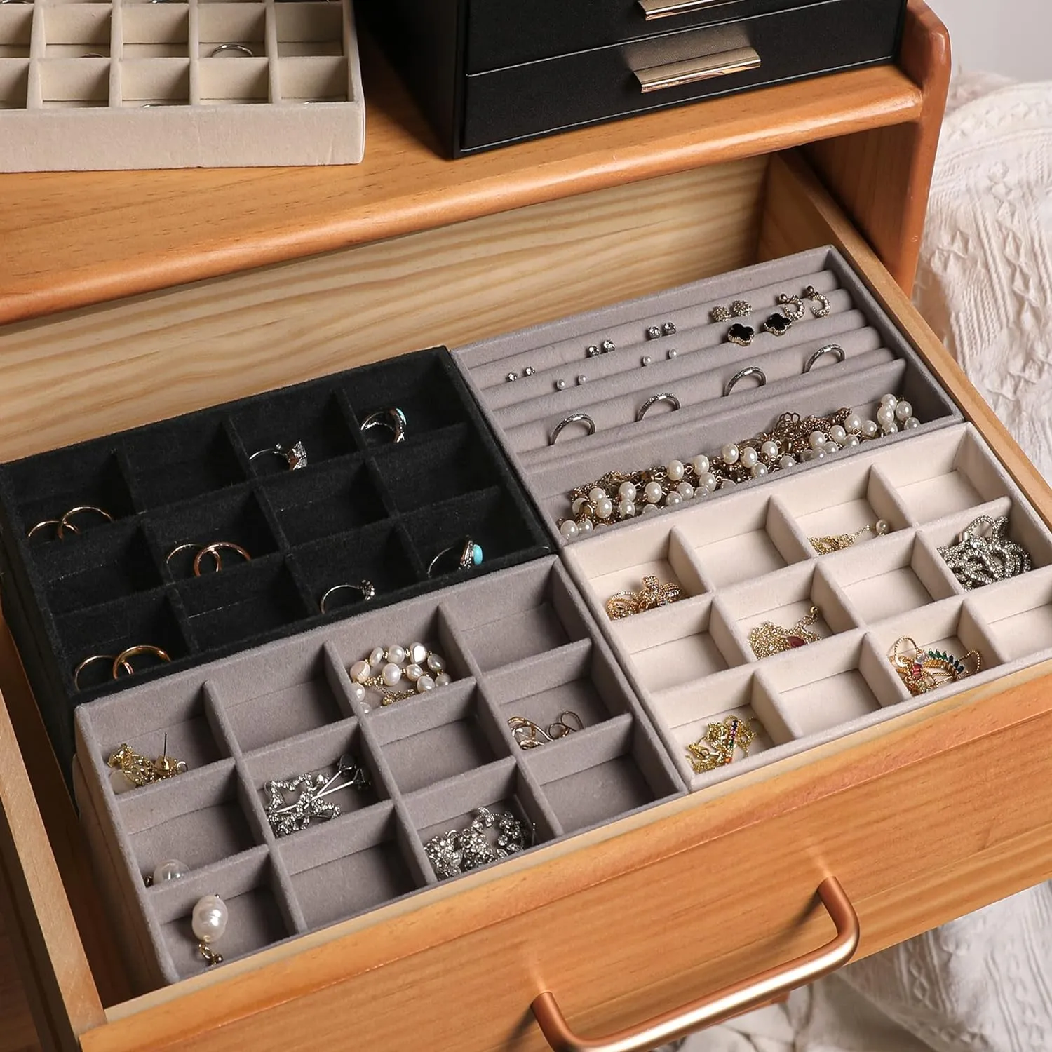 Frebeauty Jewelry Organizer Tray,Stackable Velvet Jewelry Trays,Drawer Inserts Earring Organizer For Women Jewelry Storage Display Case for Rings Stud Necklaces,Set of 6(Turquoise)